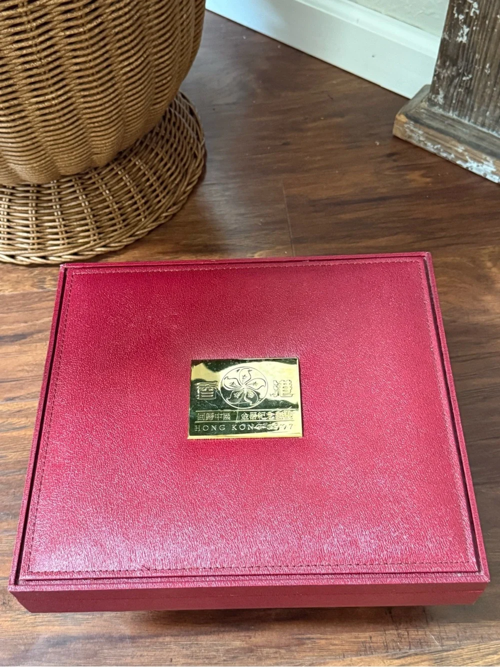 1997 Hong Kong Handover Commemorative Set 24K Gold Plated Haixing Seafood Market
